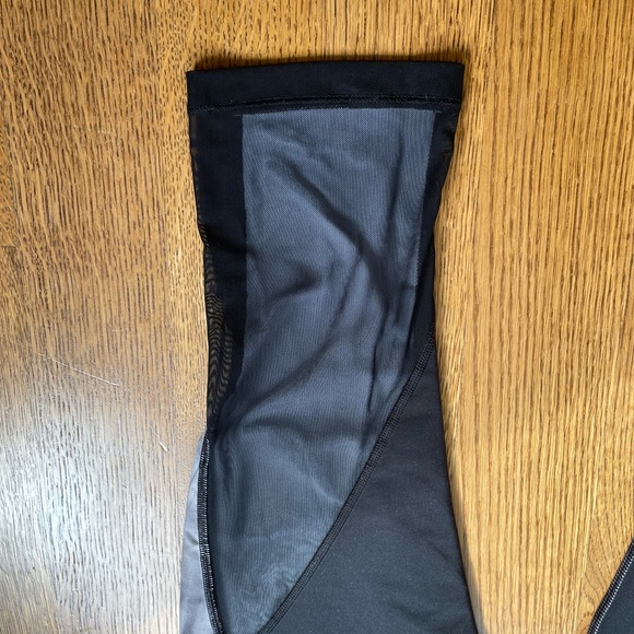 Lucy Leggings - Picture 12 of 14